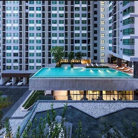 The Base Central Pattaya By Mickey Zewnętrze zdjęcie