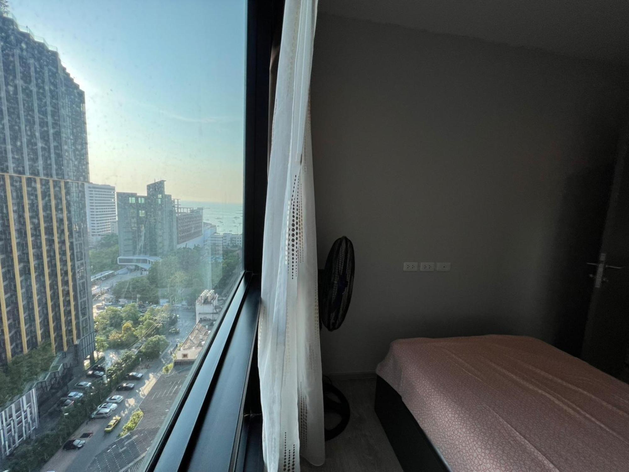 The Base Central Pattaya By Mickey Zewnętrze zdjęcie